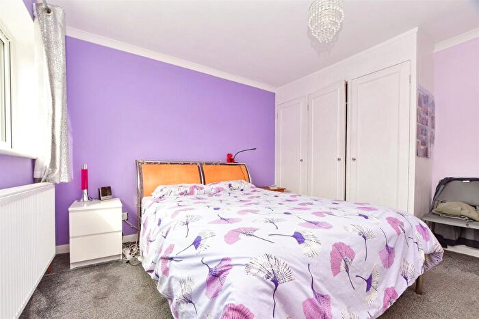 3 Bedroom Detached House For Sale In Bentsbrook Road, North Holmwood, Dorking, Surrey, RH5