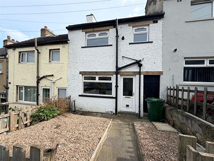2 Bedroom Terraced House To Rent In Carlisle Street, Keighley, BD21
