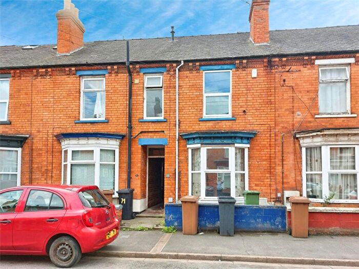 3 Bedroom Terraced House To Rent In Kirkby Street, Lincoln, LN5