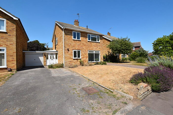 4 Bedroom Link Detached House For Sale In Chapel Road, West Bergholt, CO6