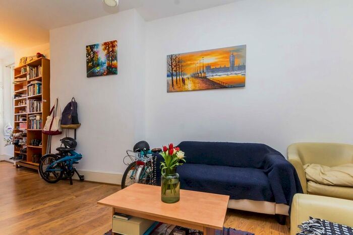 1 Bedroom Flat To Rent In High Street, London, W3