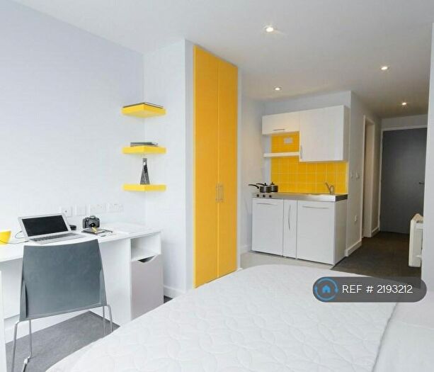 Studio To Rent In Upper George Street, Luton, LU1