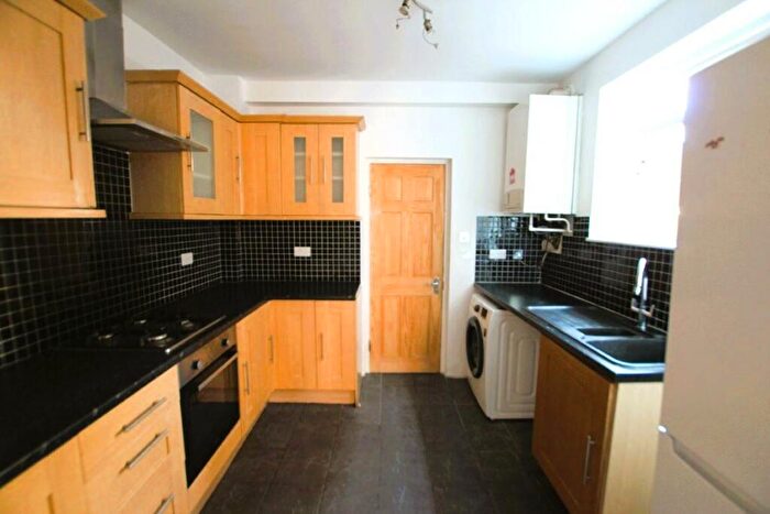 3 Bedroom Terraced House For Sale In Hanbury Road, Tottenham Hale, London, N17