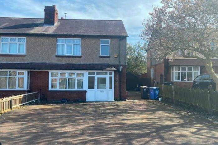 3 Bedroom Property To Rent In Stenson Road, Derby, DE23