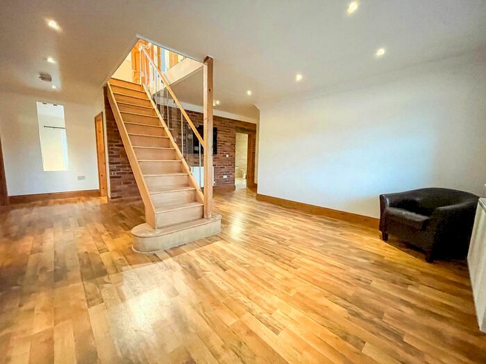 5 Bedroom Property To Rent In Westfield Drive, North Greetwell, Lincoln, LN2