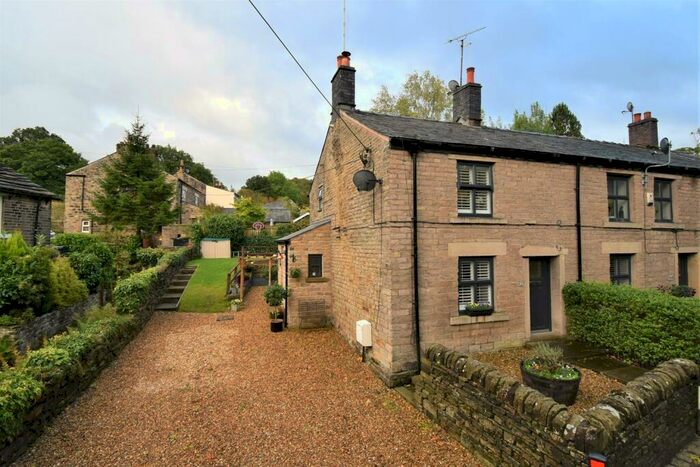 2 Bedroom End Of Terrace House For Sale In Marple Road, Chisworth, SK13