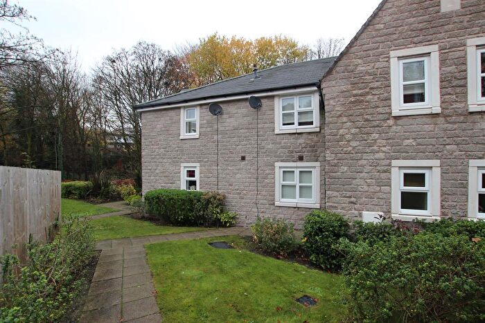 2 Bedroom Mews To Rent In Brookside Walk, Bolton, BL1