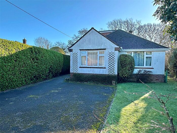 3 Bedroom Detached House For Sale In Buckstone Close, Everton, Lymington, Hampshire, SO41