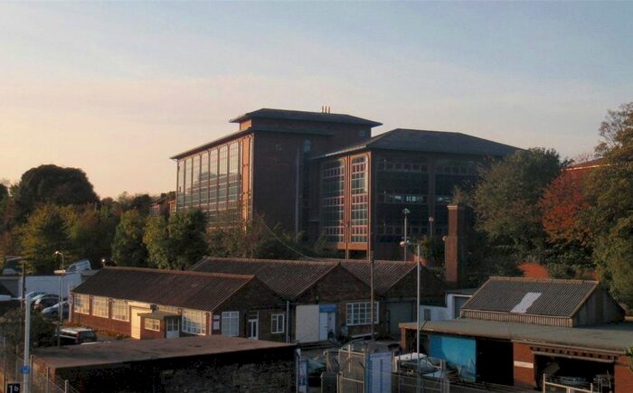 1 Bedroom Flat To Rent In Southbrook Rise, Millbrook Road East, Southampton, Hampshire, SO15