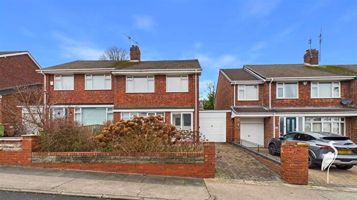 3 Bedroom Semi-Detached House For Sale In Highside Drive, Humbledon, Sunderland, SR3