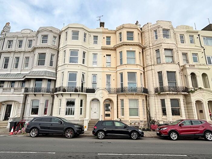 2 Bedroom Flat For Sale In Marina, St Leonards On Sea, TN38