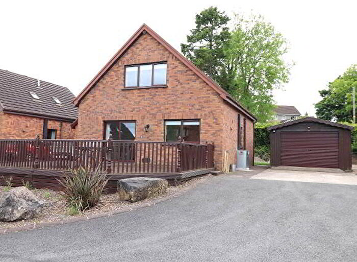 3 Bedroom Detached House For Sale In Tully Bay Marina, Enniskillen, BT93