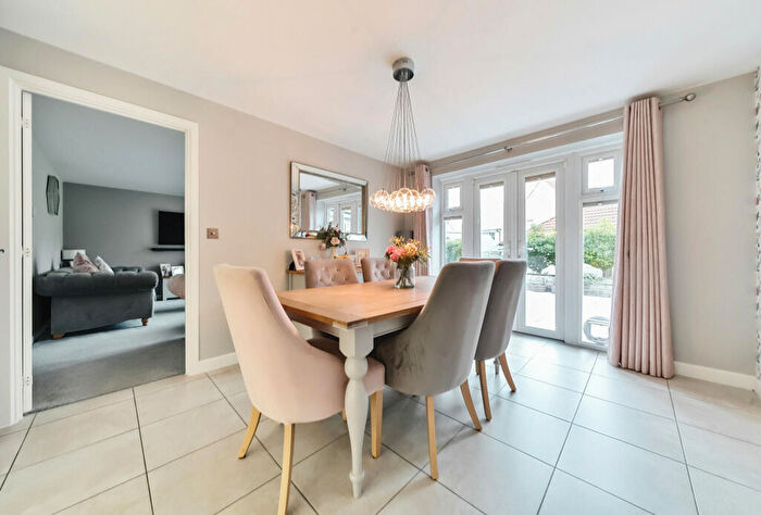 4 Bedroom Detached House For Sale In Viola Way, Emersons Green, Bristol, South Gloucestershire, BS16