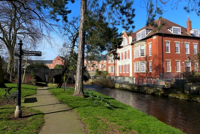 2 Bedroom Apartment To Rent In Williamson House, Low Skellgate Close, HG4