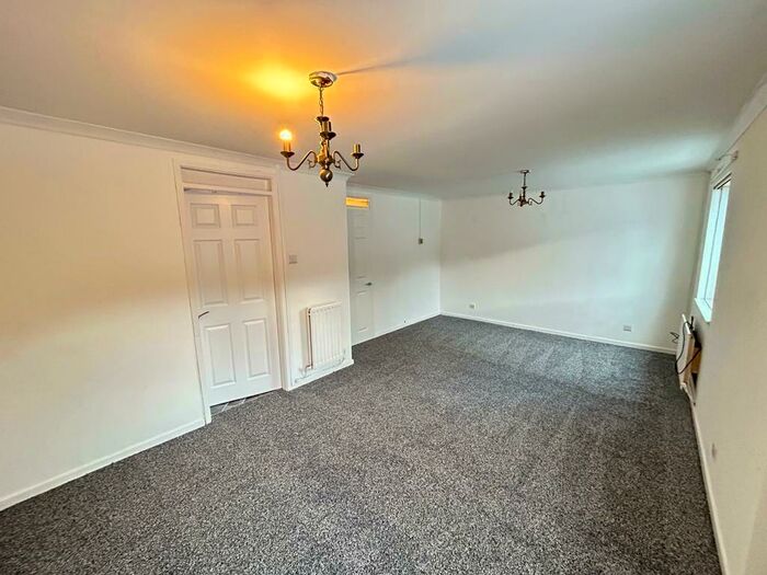 2 Bedroom Semi-Detached House To Rent In Grassholme Place, Newton Aycliffe, DL5