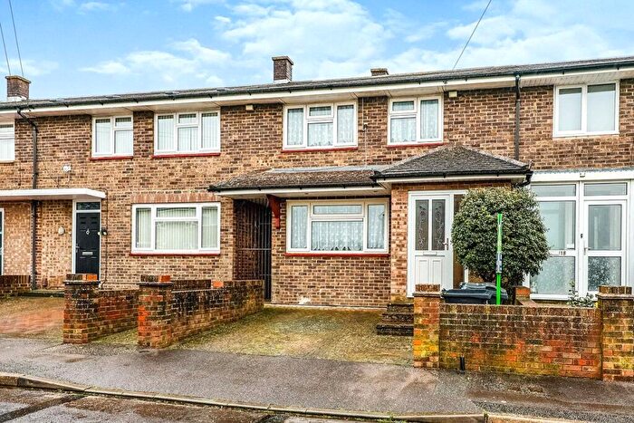 3 Bedroom Terraced House For Sale In Forestside Avenue, Havant, Hampshire, PO9