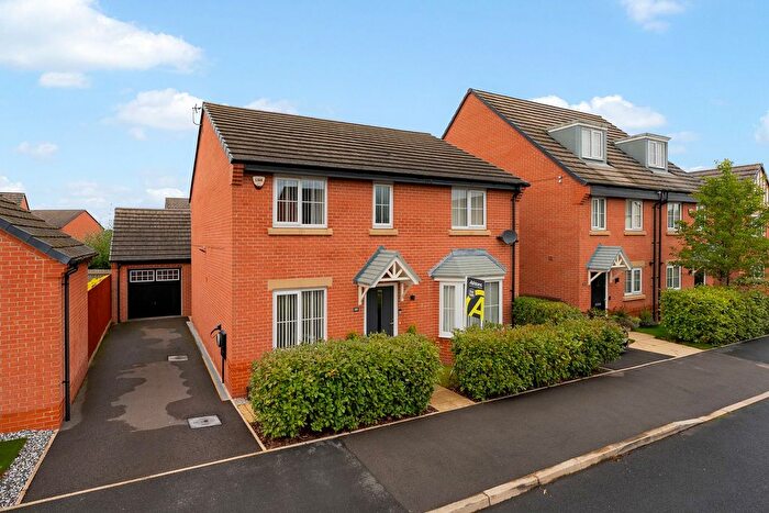 4 Bedroom Detached House For Sale In Northumberland Road, Widnes, WA8