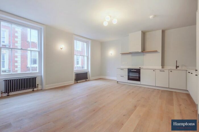 1 Bedroom Flat To Rent In High Street, Banbury, OX16