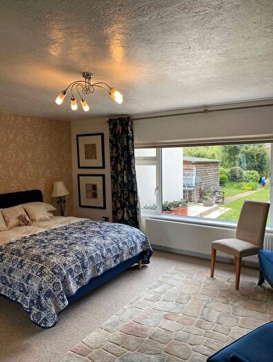 1 Bedroom Studio To Rent In Shinfield Road, Shinfield, Reading, Berkshire, RG2