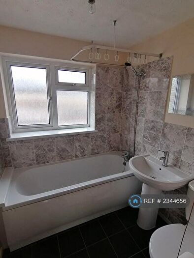 1 Bedroom Flat To Rent In Shergar Close, Gloucester, GL4