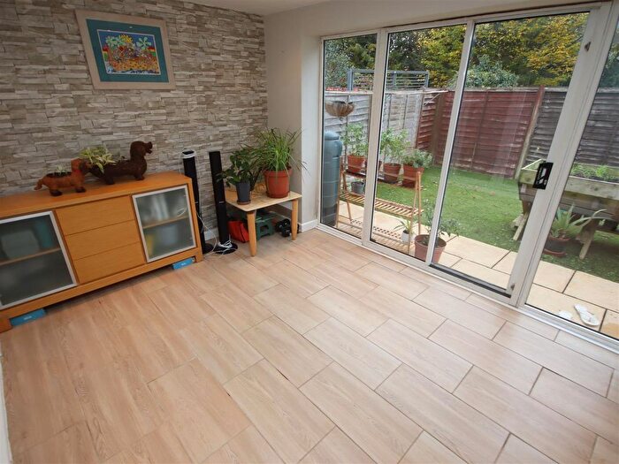 3 Bedroom Terraced House For Sale In Southmead, Chippenham, SN14