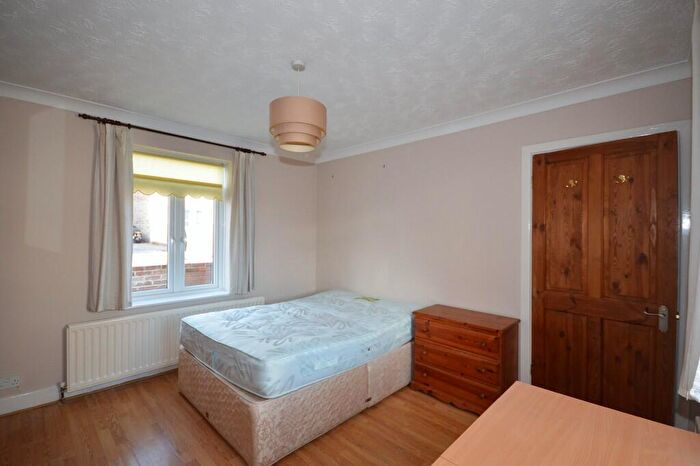 5 Bedroom Detached House To Rent In Brassey Road, Winton, Bournemouth, BH9