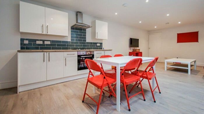 5 Bedroom Terraced House To Rent In Bournbrook Road, Selly Oak, Birmingham, B29