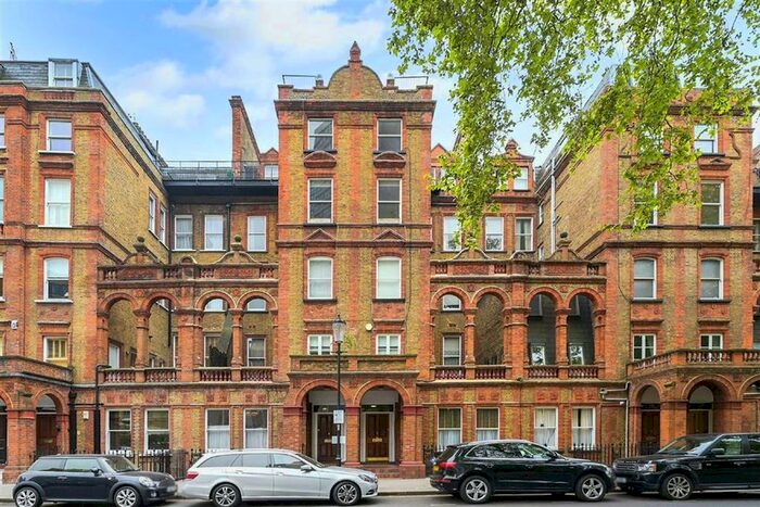 2 Bedroom Flat To Rent In Courtfield Road, London, SW7