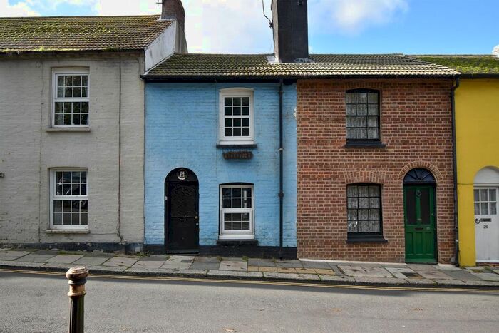 2 Bedroom Terraced House To Rent In Stonefield Road, Hastings, TN34