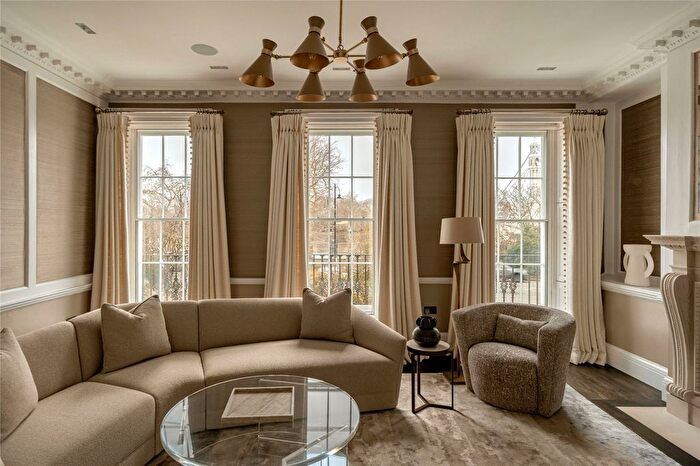 8 Bedroom Terraced House To Rent In Cheyne Walk And Cheyne Mews, Chelsea, SW3