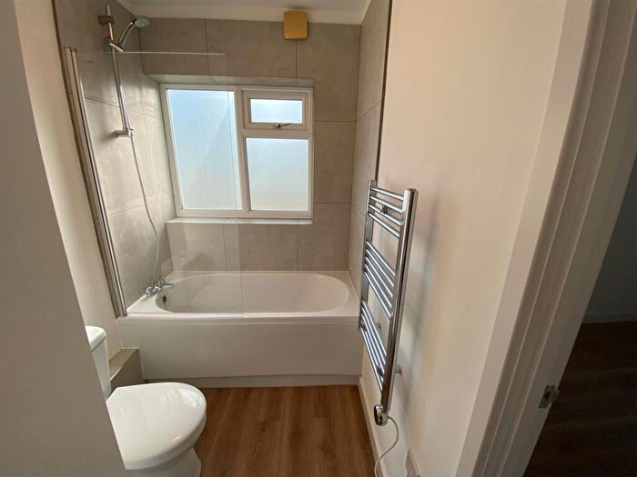 1 Bedroom Flat To Rent In Lyndale Road, Coventry, CV5