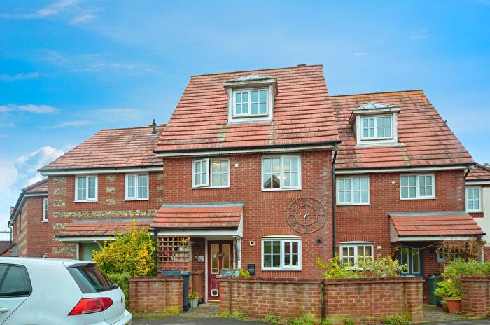 3 Bedroom Terraced House For Sale In Blueberry Gardens, Andover, SP10