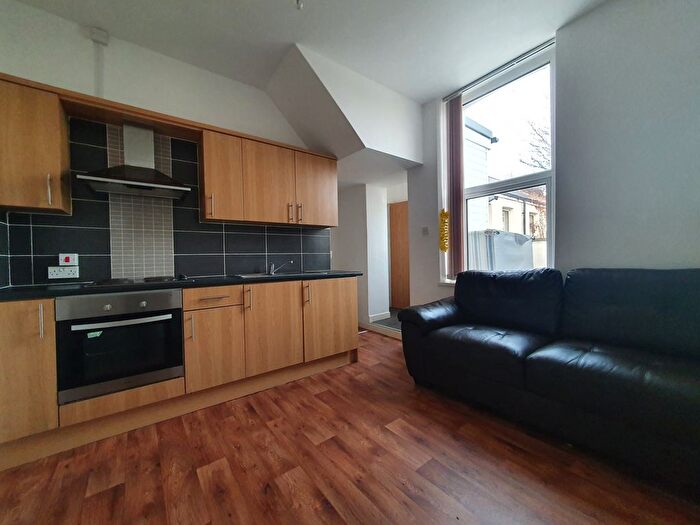 1 Bedroom Flat To Rent In Clifton Street, Adamsdown, Cardiff, CF24