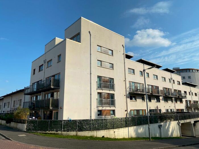 2 Bedroom Flat To Rent In Lochburn Gate, Glasgow, G20