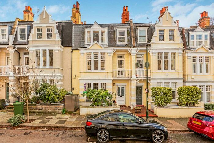 6 Bedroom Terraced House To Rent In Onslow Avenue, Richmond, Surrey, TW10