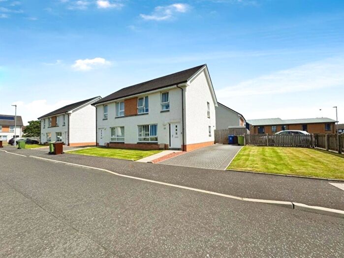 3 Bedroom Semi-Detached House For Sale In Drumchapel Close., Glasgow, G15