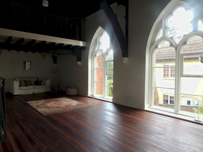 4 Bedroom Property To Rent In High Street, Wrentham, NR34