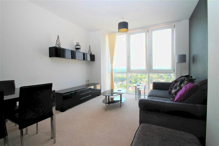 1 Bedroom Flat To Rent In Cotterells, Hemel Hempstead, HP1