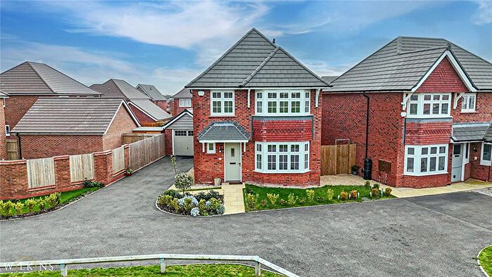 4 Bedroom Detached House For Sale In Claudius Way, Nuneaton, Warwickshire, CV11