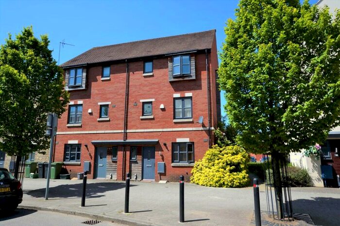4 Bedroom Terraced House To Rent In Typhoon Way, Brockworth, Gloucester, GL3