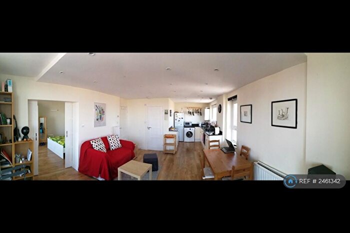 1 Bedroom Flat To Rent In Salmon Lane, London, E14