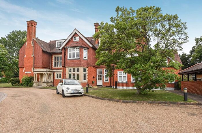 2 Bedroom Flat To Rent In Rodway Road Bromley, BR1