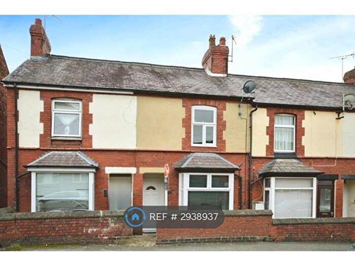 2 Bedroom Terraced House To Rent In Llwyn Road, Oswestry, SY11