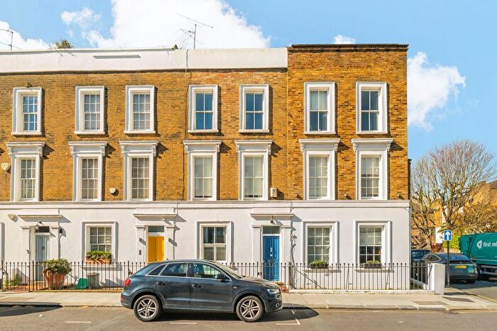 3 Bedroom Terraced House To Rent In Princedale Road, Holland Park, W11