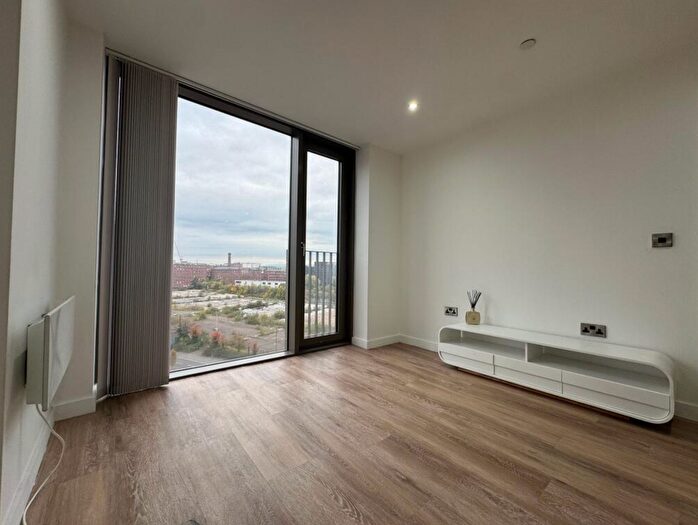 2 Bedroom Flat To Rent In Oxygen, Store Street, Manchester, M1