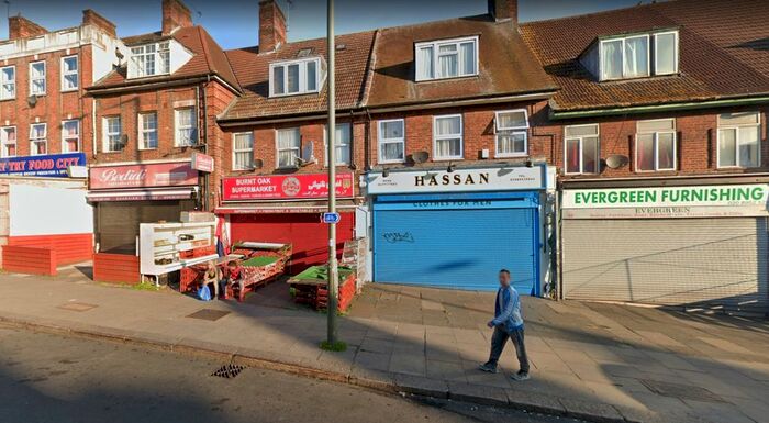 1 Bedroom Flat To Rent In Watling Avenue, Burnt Oak, Edgware, HA8