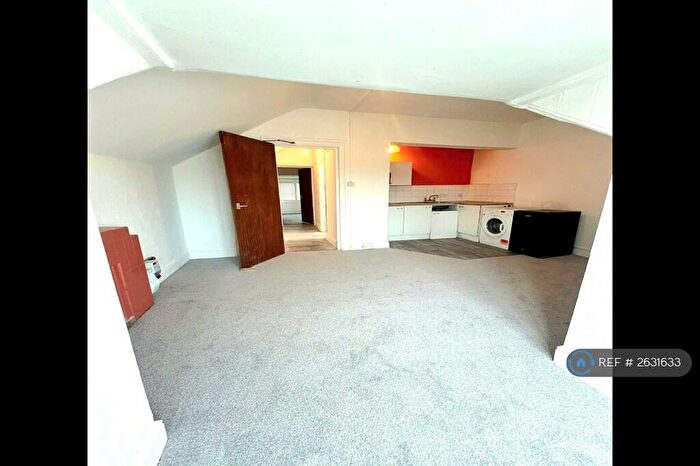 1 Bedroom Flat To Rent In St. Michaels Road, Bournemouth, BH2