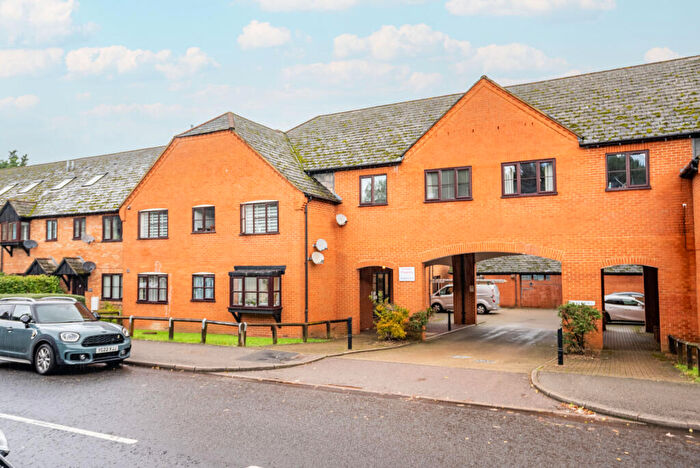 1 Bedroom Apartment To Rent In Flax Mews, High Street, Markyate, St. Albans, AL3