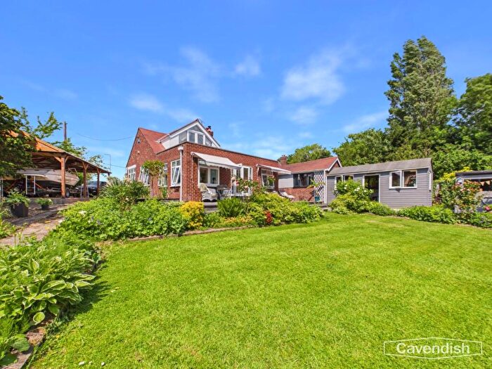 4 Bedroom Bungalow For Sale In Liverpool Road, Moston, Chester, CH2