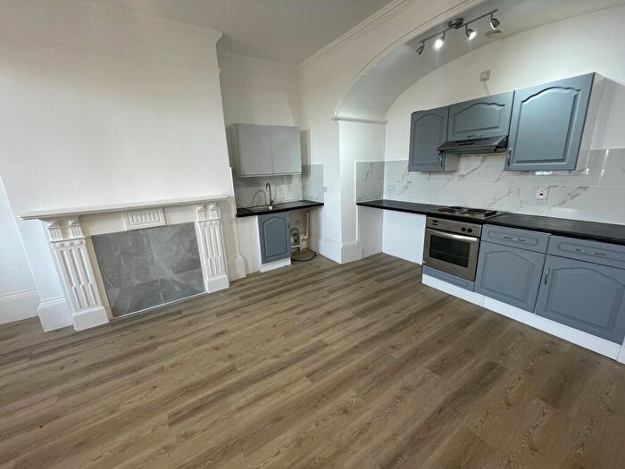 1 Bedroom Flat To Rent In Albion Place, Ramsgate, CT11